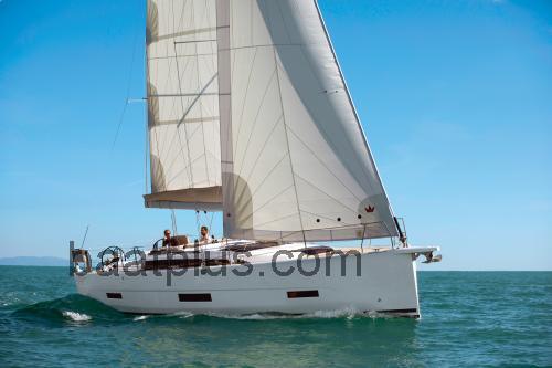 Dufour 390 Grand Large Spesifikasjoner og anmeldelser